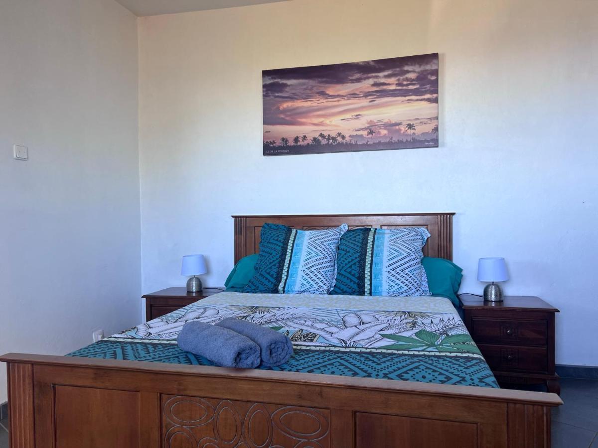 Bed and Breakfast Ferme L'Eau De Coco Saint-Paul Екстер'єр фото